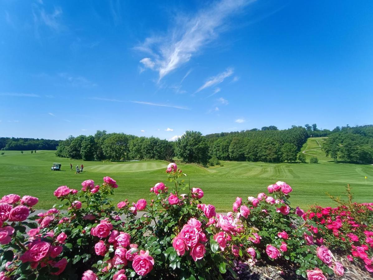 Golf Resort Kloech Buitenkant foto