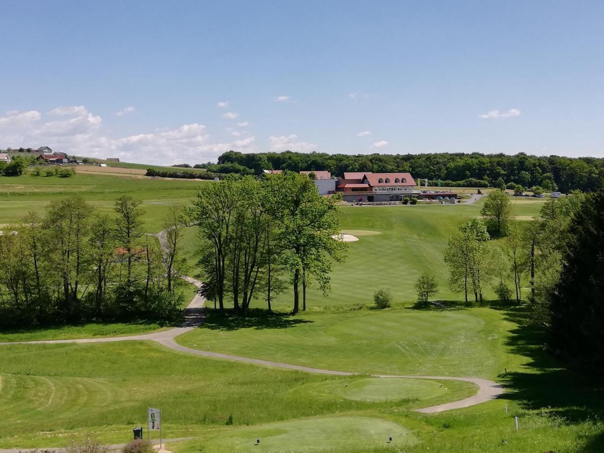 Golf Resort Kloech Buitenkant foto